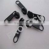 3#, 4#,5# Hot Selling Nylon Zipper and Slider thumbnail-1