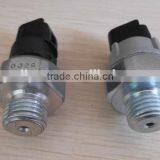 Portable Trcuk Spare Parts Oil Pressure Gauge Unit Used for Japanese Truck HINO thumbnail-3