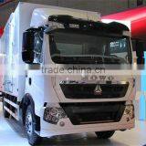 SINOTRUK T5G 140HP Euro4 4X2 10 Ton Cargo Truck / Van Truck With MAN Engine thumbnail-2