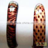 Circular Resin Bracelet thumbnail-1