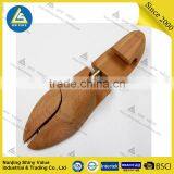 Custom Logo Acceptable Wooden Material Type Aromatic Red Cedar Wood Double Tube Adjustable Shoe Tree thumbnail-2