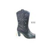 Sell Women's Fashion Boots thumbnail-1