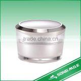 Luxury Clear OEM&ODM Factory Cosmetic Glass Jar thumbnail-4