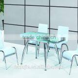 L808C Extending Clear Glass Dining Tables in ITALIA Modern Dining Room