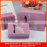 Candy Box Wedding Groom Bride thumbnail-1