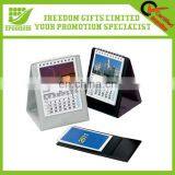 Customized Desk Calendar Designs thumbnail-1