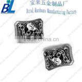 Die casting skull cufflinks with silver plating