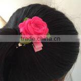 China Factory Price Assorted Modern Design Pink Rose Flower Fabric Hair Pin Wool Felt Clip Hair With Green Leaf for Children thumbnail-5