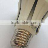 A60 10W 806lm Aluminum Housing LED Light Bulb With CE&RoHS thumbnail-3