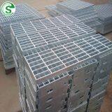 Anti corrosion high quality galvanized steel grating stair treads/ceiling/deck plates