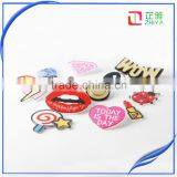 Cute Korea Acrylic Brooches Pins Cartoon Figure Animal Acrylic Charm Brooch thumbnail-2