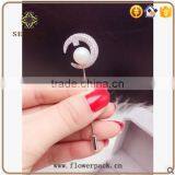 Pearl Brooch Accessories of Cloth and Scarves thumbnail-5