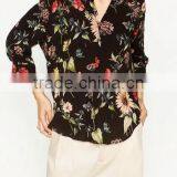 Runwaylover EY2327B 2017 Ladies Deep V-Neck Printed Blouse thumbnail-3