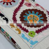 Wholesale New Design White Base Suzani Hand Embroidered Wall Hanging Tapestry thumbnail-2