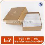 Custom Lid Cover Cosmetic Box With Die Cut Insert thumbnail-5