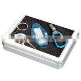 Golf Counter With a Carabiner and a Divot Tin Box Packing