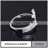 China Factory Custom OEM Sterling Silver Rings Rhodium Polished Wedding Rings for Women thumbnail-3