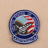 Горячая продажа индивидуально изготовленных эмблем на одежде в виде вышивки/вышивных значков на одежде thumbnail-4