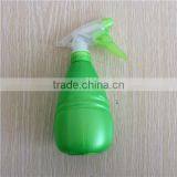 Green Plastic Garden Spray Bottle With Trigger thumbnail-4
