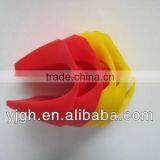 Convenient Heat Resistant Silicon Oven Mitts thumbnail-1