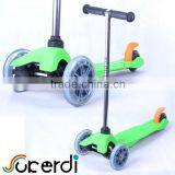 3+ Years Old Kids Toy PVC Flahsing Three Wheel Child Kick Trike Scooter thumbnail-5