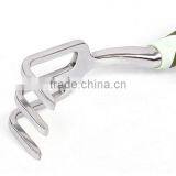 Three Teeth Mini Garden Hand Metal Rake thumbnail-3