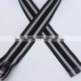 Cheap EN471glow in the Dark Waterproof Reflective Nylon Zipper for Sweater thumbnail-4