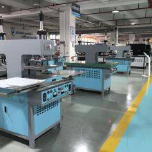 Cloth Manufacture T-shirt Embossed Silicone Label Press Semi Machine thumbnail-3