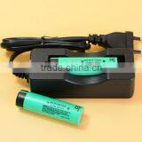 Travel Charger /Home Accessory 3.6v for Li-ion AA AAA 18650 Universal Battery Charger