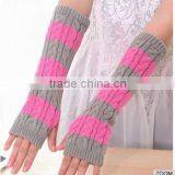 Long Cuff Kids Ski Gloves Mittens in Pink And Grey thumbnail-1