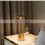 Hot Sale Modern Hotel Style AluminiumTable Lamp USB Rechargeable Battery Cordless Restaurant Led Table Lamp For Dinner thumbnail-4