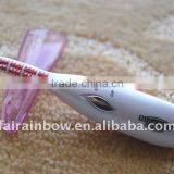 Mini Lash Curler Operated With 1 AAA Battery thumbnail-1
