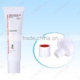 25ml-70ml CC Cream PE Japanese Tube With Double-Color Cap