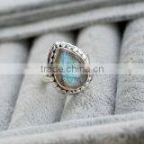 Popular Vintage Style Polished Vintage Style Labradorite Fancy Finger Ring for Gift thumbnail-4