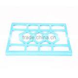 Telescoping Garment Rack With Four Hangers thumbnail-5