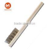 Wooden Handle Brass Wire Brush thumbnail-4