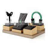 China Manufacturer Luxury Leather Jewelry Display Set
