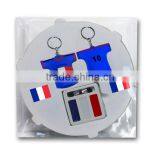 Французские фанаты. Набор пластиковых барабанных ключников с лицом thumbnail-2