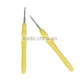 High Quality Custom Yellow 2.5mm 13.7cm TPR Aluminum Crochet Hooks thumbnail-3