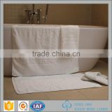 cheap custom design white jacquard bath towels