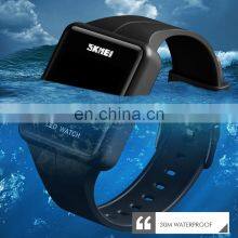 Skmei 1541 Man Waterproof Watch LED Light Montre Connect Luxury Mens Sports Watches thumbnail-5