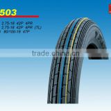 Motorcycle front tire with linear pattern