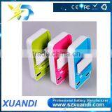 Universal Charger Cheap and Good Quality With Many Colors