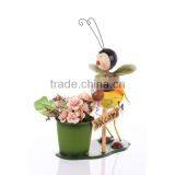 Small Egg Shape Chicken With Pot White thumbnail-1