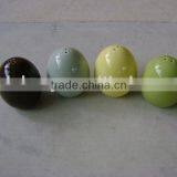 Ceramic Salt & Pepper Shaker thumbnail-1