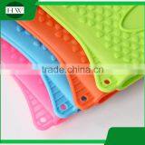 Kitchen Non-stick Cartoon Pig Silicone Bbq Baking Grill Heat Resistant Oven Finger Glove Gloves thumbnail-2