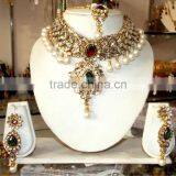 KUNDAN Pearl Choker Necklace EARRING Tika Set thumbnail-1