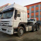 6x4 Sinotruk Howo Tractor for Sale ZZ4257N3247A thumbnail-3
