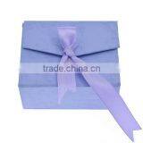 Handbag Shaped Paper Watch Box With Pillow thumbnail-5