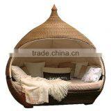 Daybed thumbnail-1